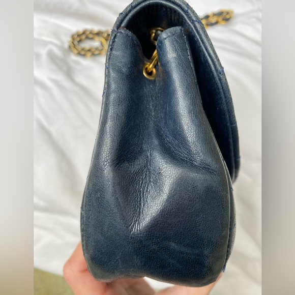CHANEL Vintage Navy Half Moon Quilted Flap Bag - Picture 4 of 12